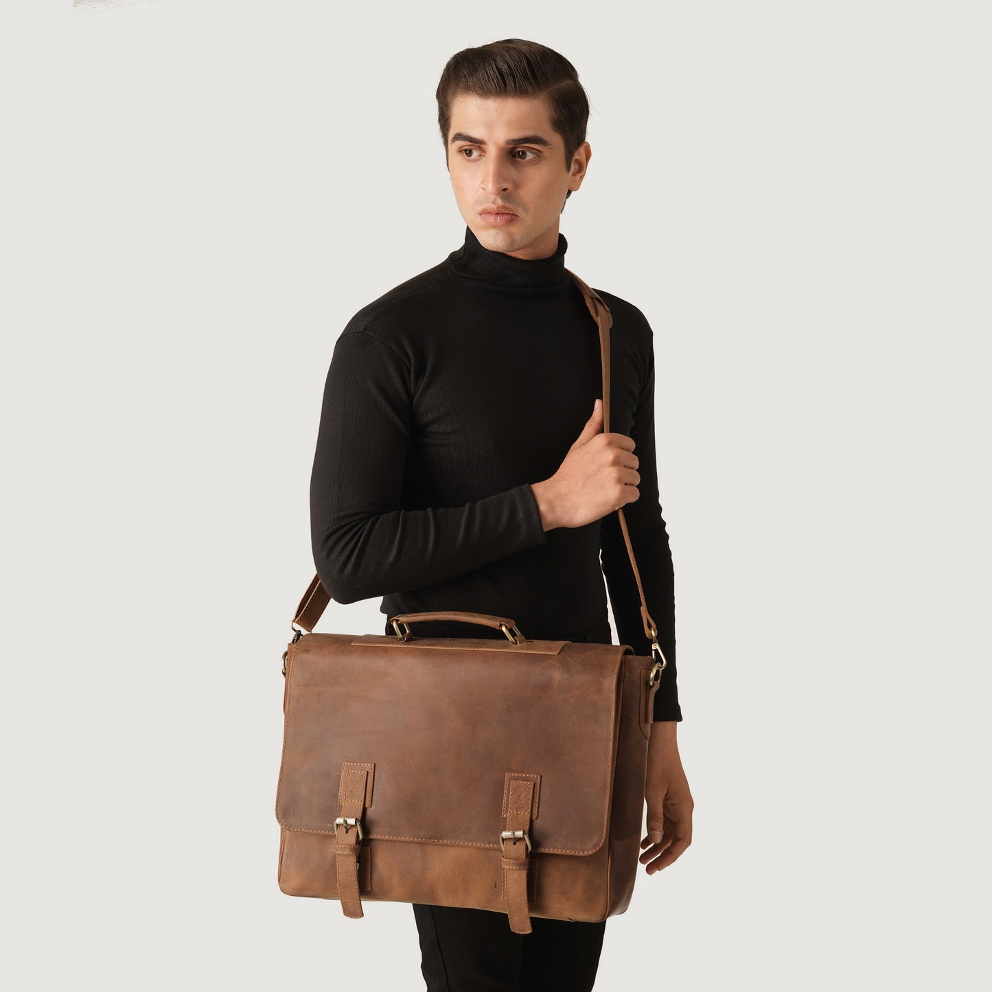 The Cristoph Vintage Tan Leather