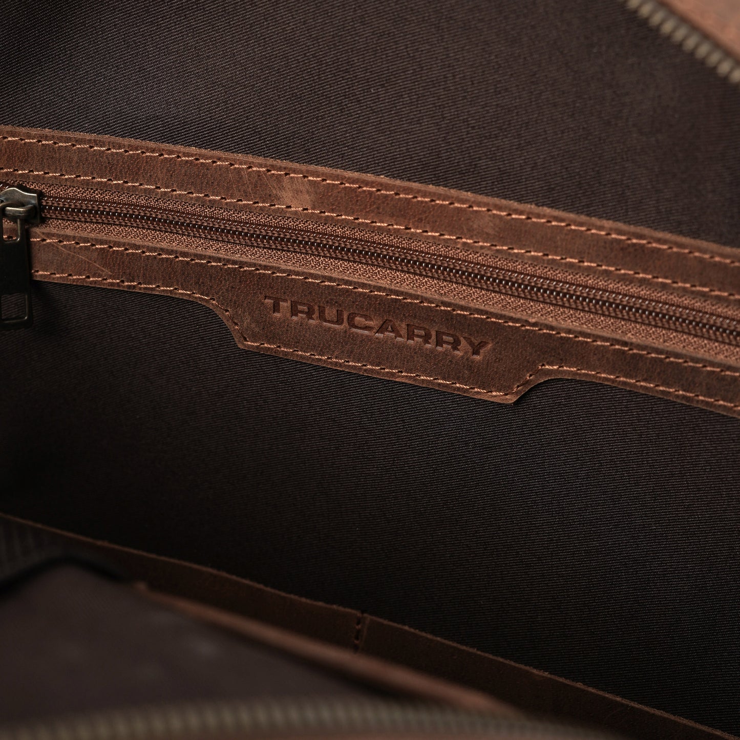 The Philos Vintage Tan Leather