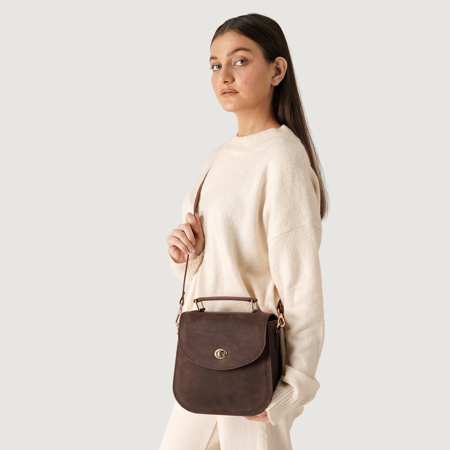 The Sandra Vintage Distressed Brown Leather