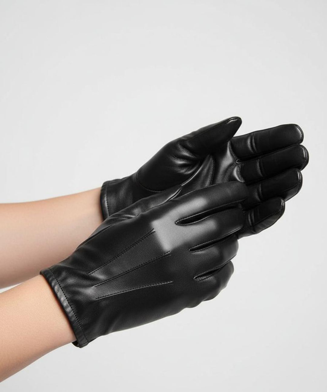 Handmade Black Sheep Leather Driving Gloves product view
